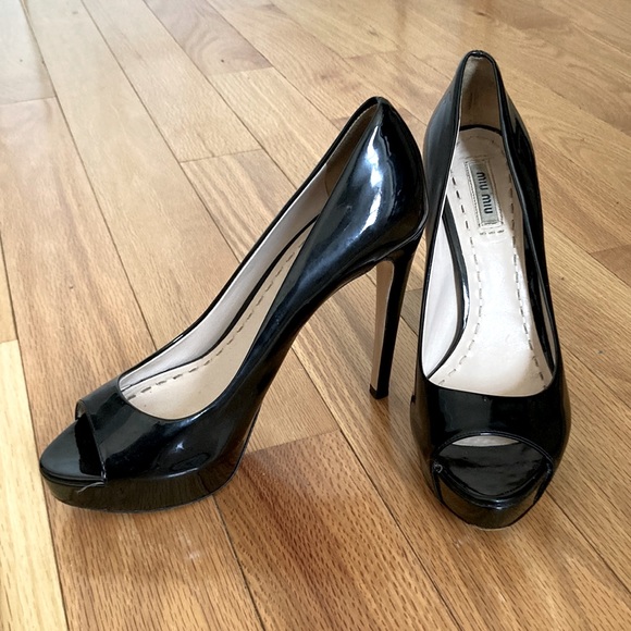 miu miu platform pumps
